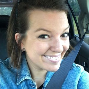 Meet your Posher, Jenny